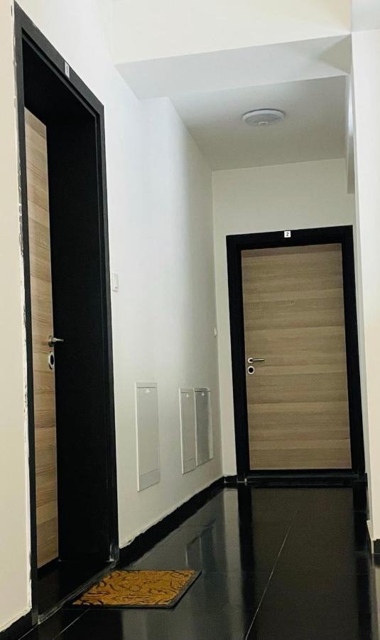 Skopje Boutique Apartments ภายนอก รูปภาพ